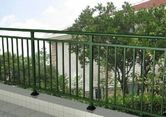 組裝樓梯護(hù)欄